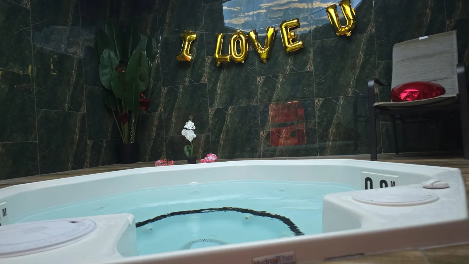 A couples experience at Emerald Spa & Bistro